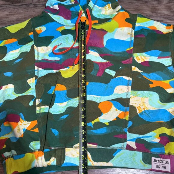 Juicy Couture Plus 1X Cropped Hoodie Abstract Camo Print | Like New - Picture 11 of 12